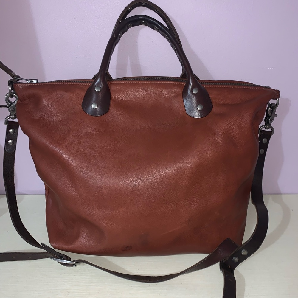 Excellent condition used real leather deans bag